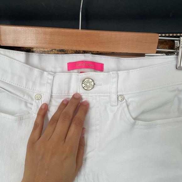 Lilly Pulitzer White Ankel Cropped Jeans w/ Raw Hem - Picture 4 of 7